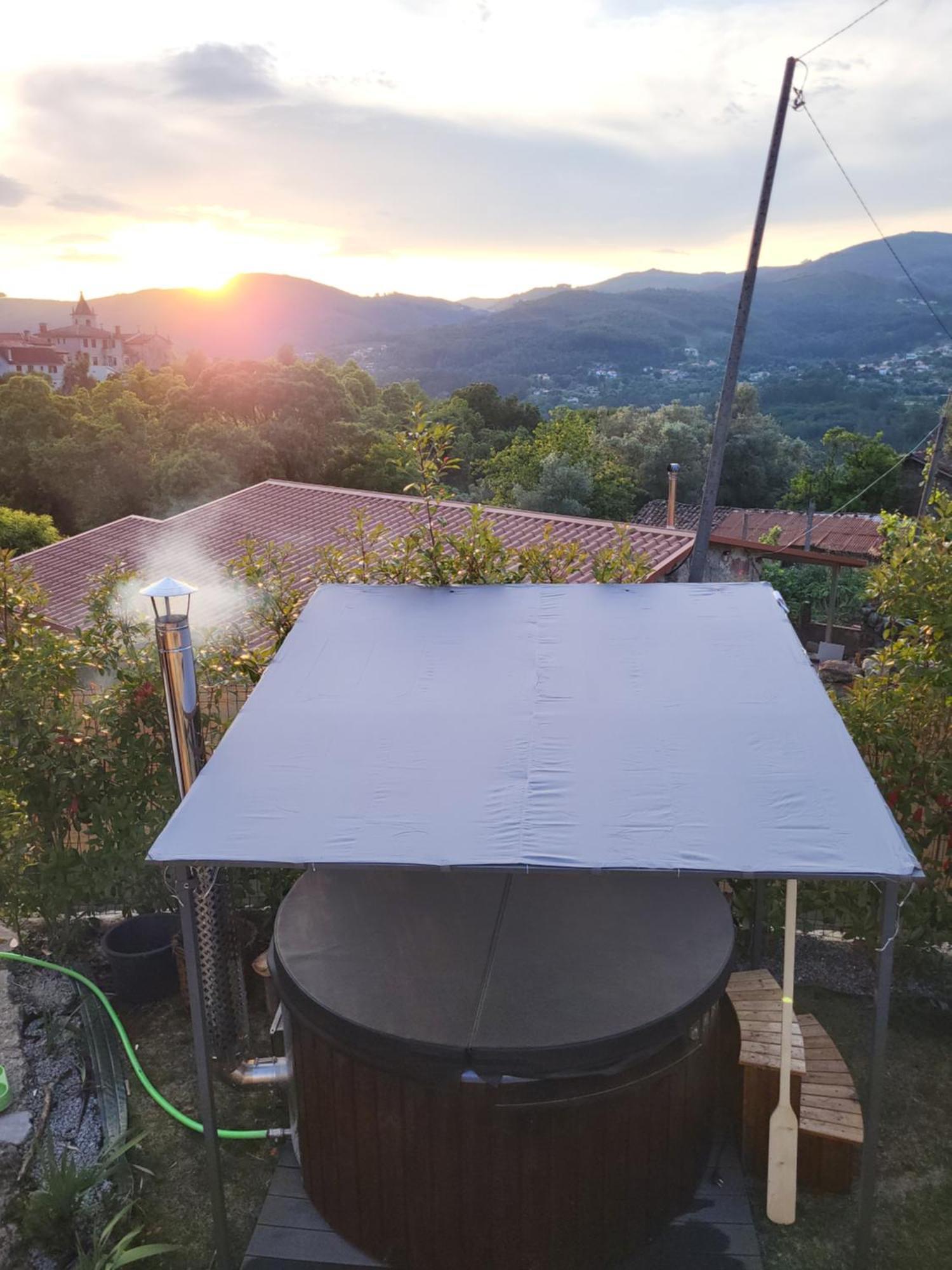 Willa Casa Da Vila - Pool & Hot Tub With Mountain View In Geres Terras de Bouro Zewnętrze zdjęcie